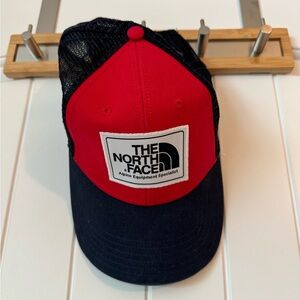 North Face Trucker hat